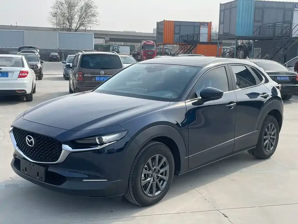 Mazda CX-30 2023 из CN, фото 1