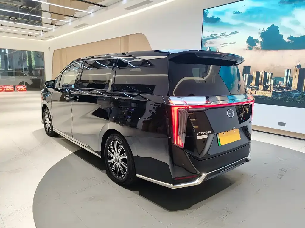 GAC Motor Trumpchi E9 — фото 9