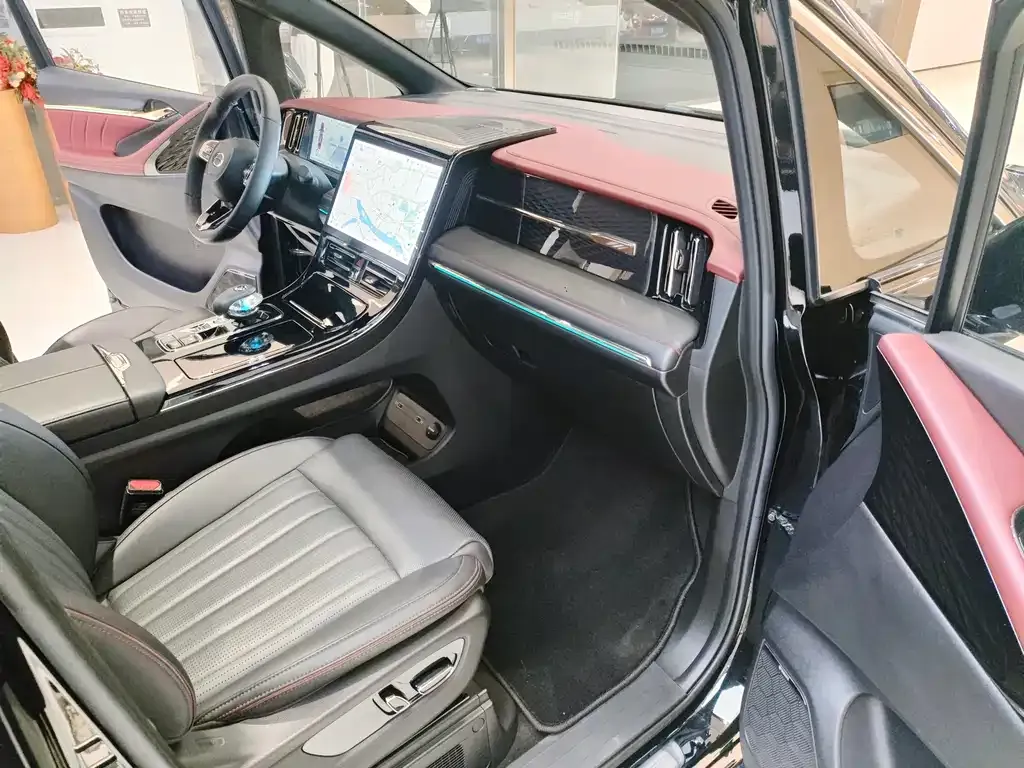 GAC Motor Trumpchi E9 — фото 7