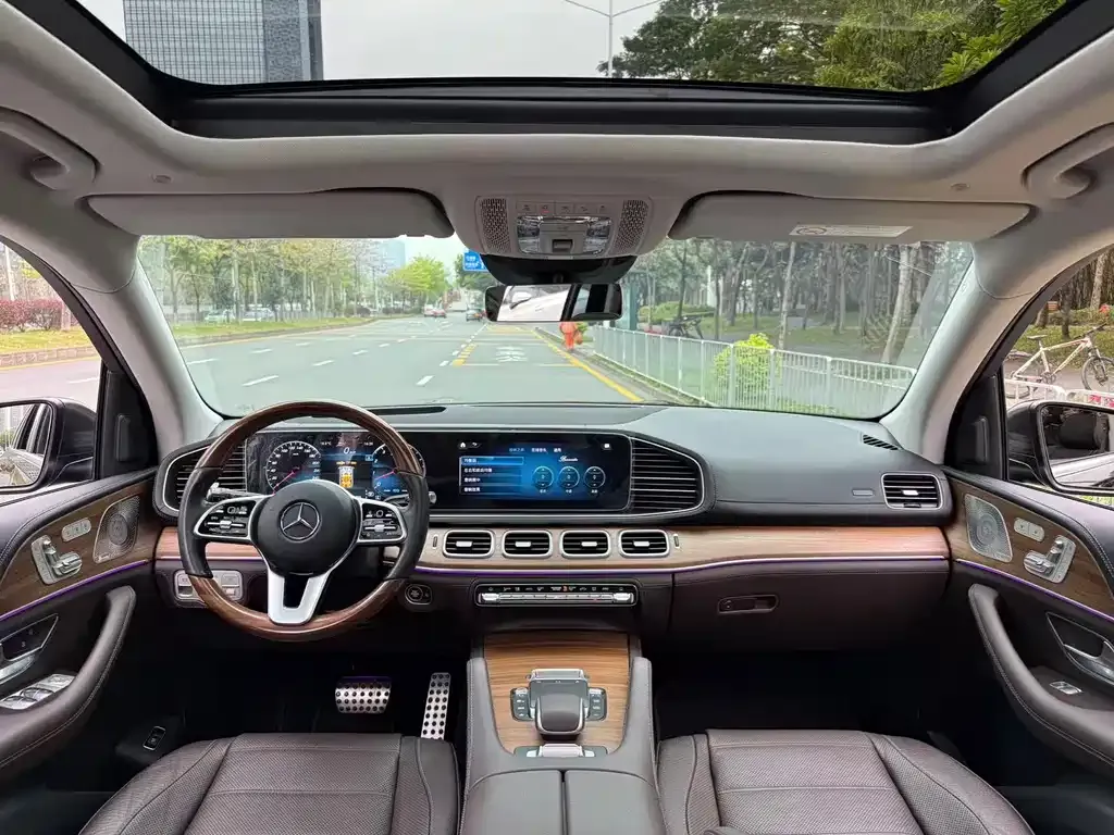 Mercedes-Benz GLS — фото 2