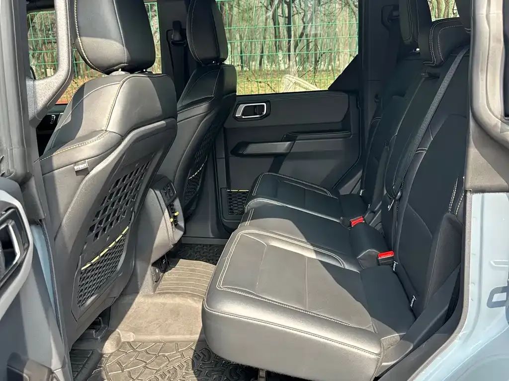 Ford Bronco 2024 из CN, фото 4