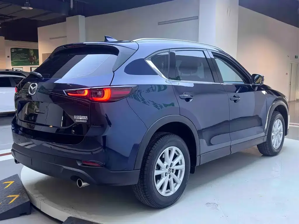 Mazda CX-5 — фото 8