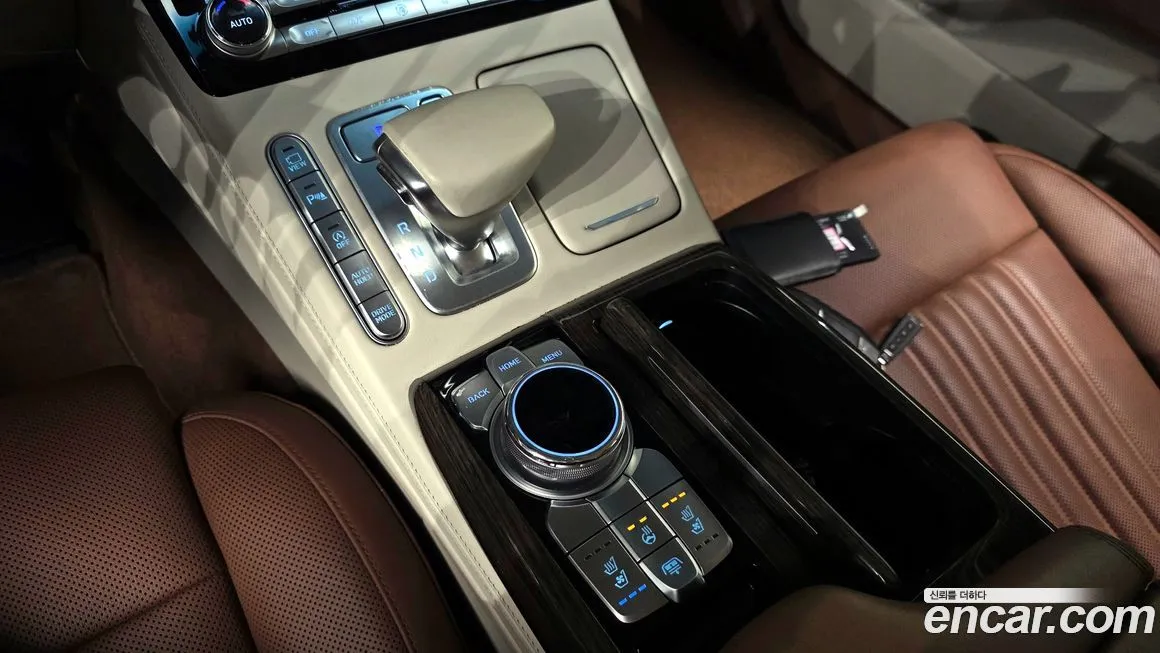 Genesis G90 2021 из KR, фото 2