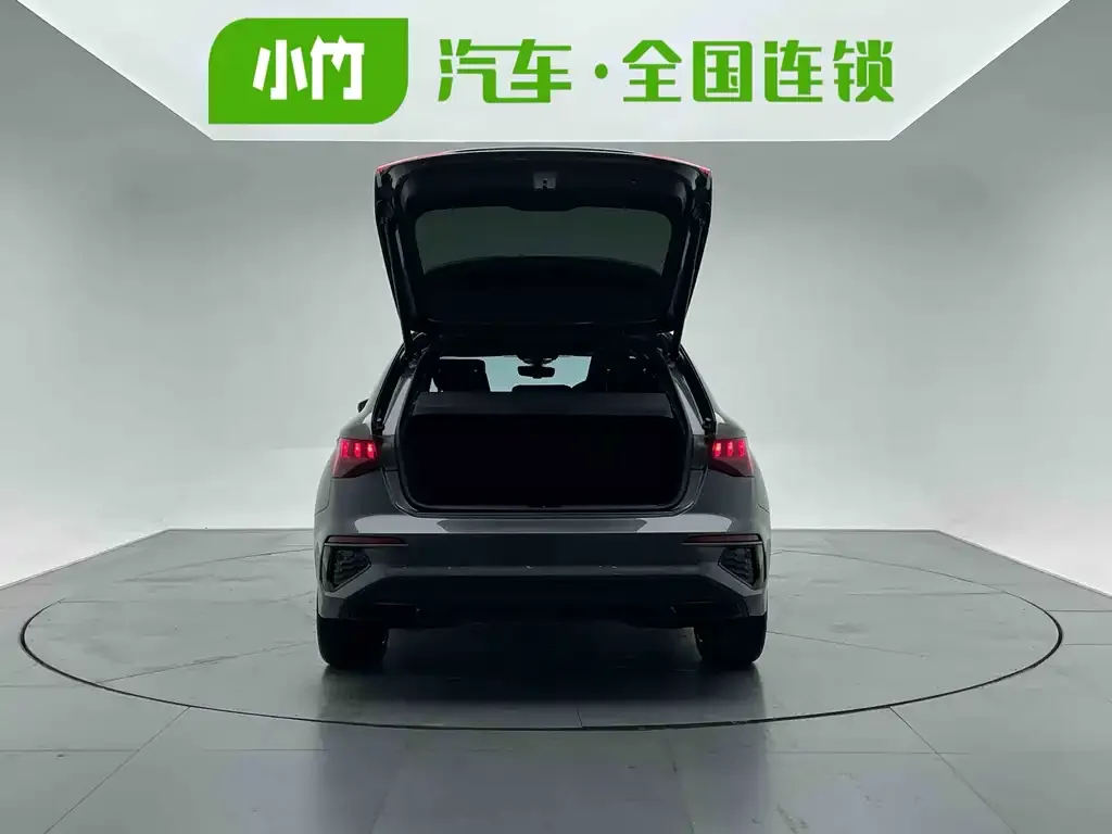 Audi A3 2023 из CN, фото 5