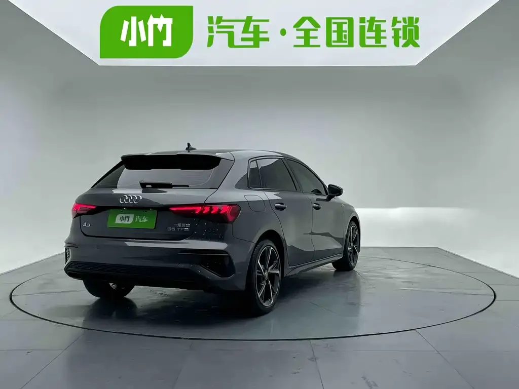 Audi A3 2023 из CN, фото 4