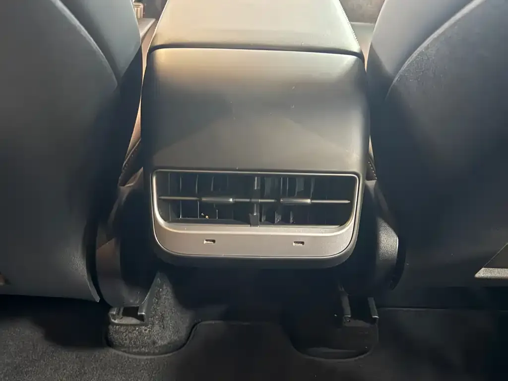 Tesla Model Y 2022 из CN, фото 6