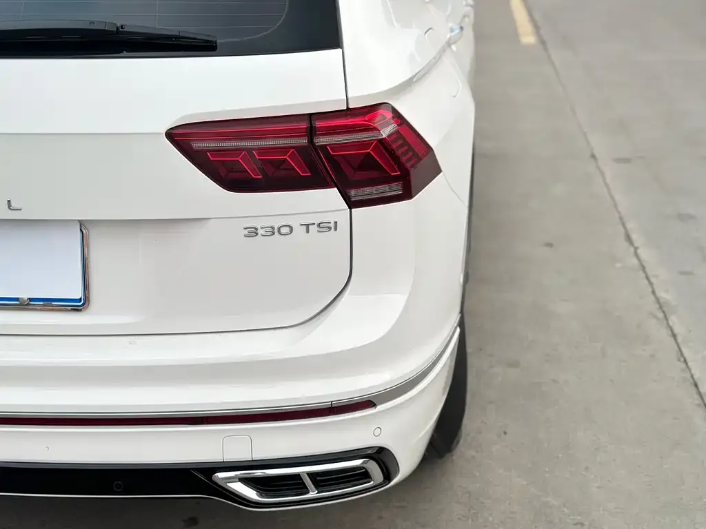 Volkswagen Tiguan L 2021 из CN, фото 3