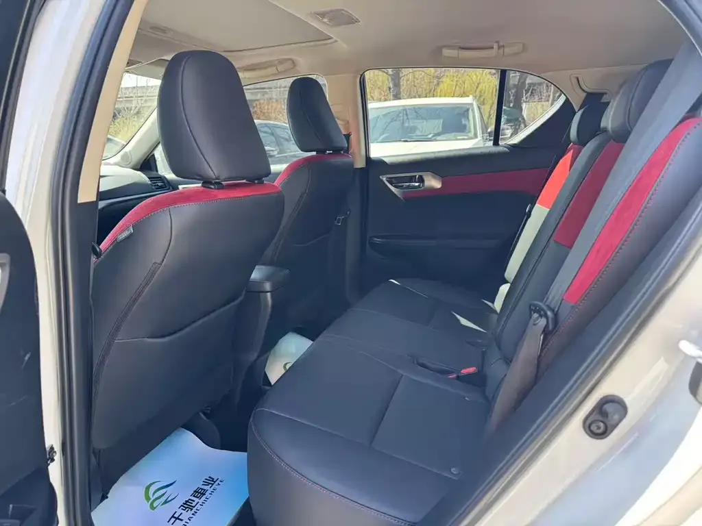Lexus CT 2021 из CN, фото 2