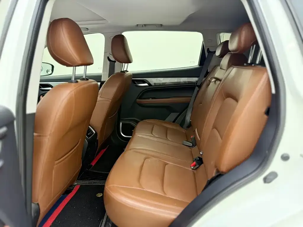 Geely Vision X6 2022 из CN, фото 2