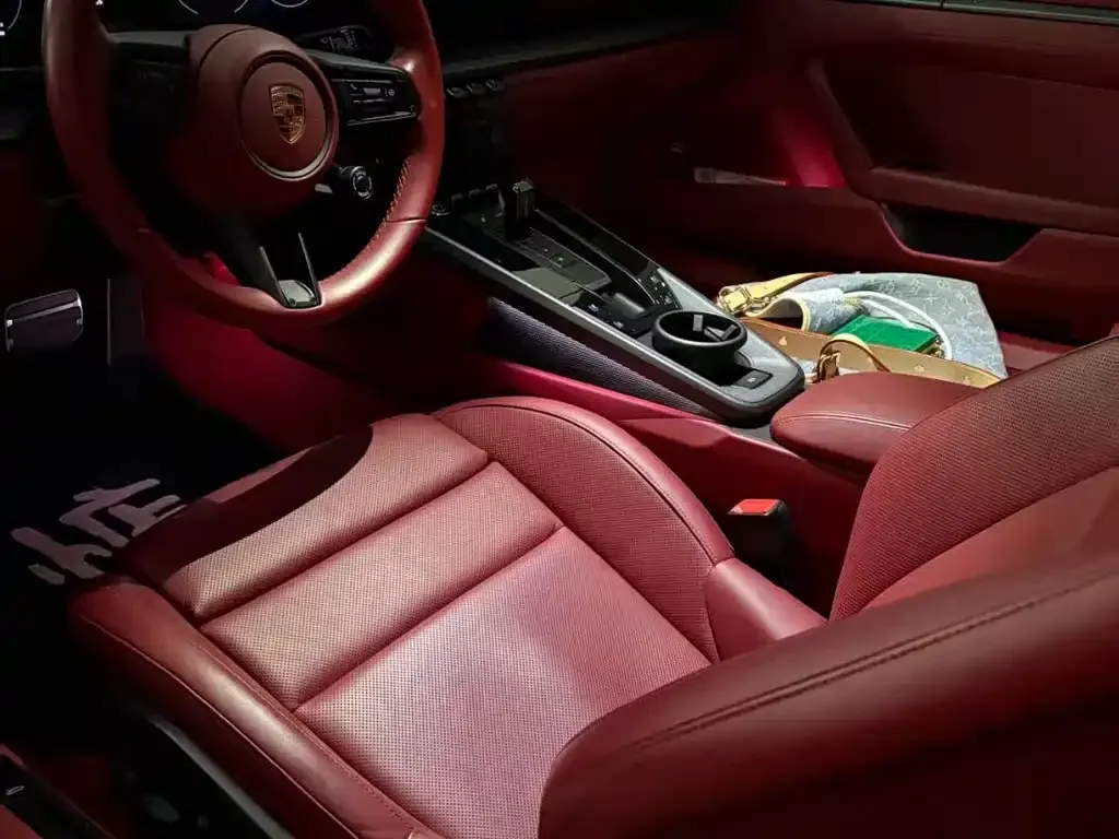 Porsche 911 2023 из CN, фото 6