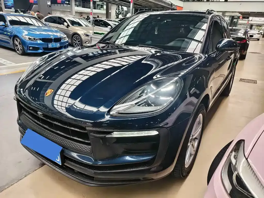 Porsche Macan — фото 1