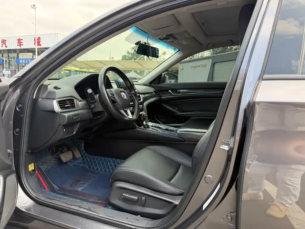 Honda Accord 2021 из CN, фото 3