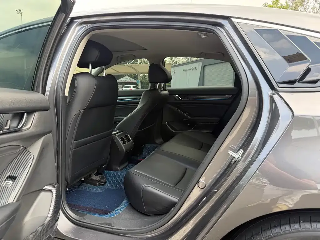 Honda Accord 2021 из CN, фото 8