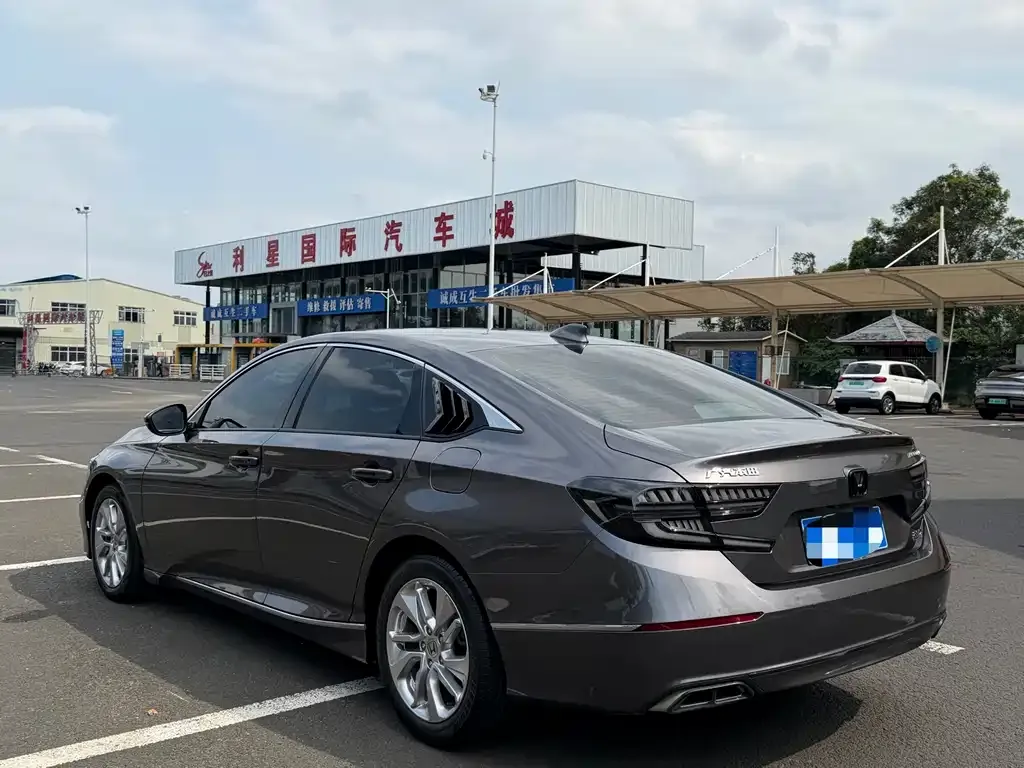 Honda Accord 2021 из CN, фото 9