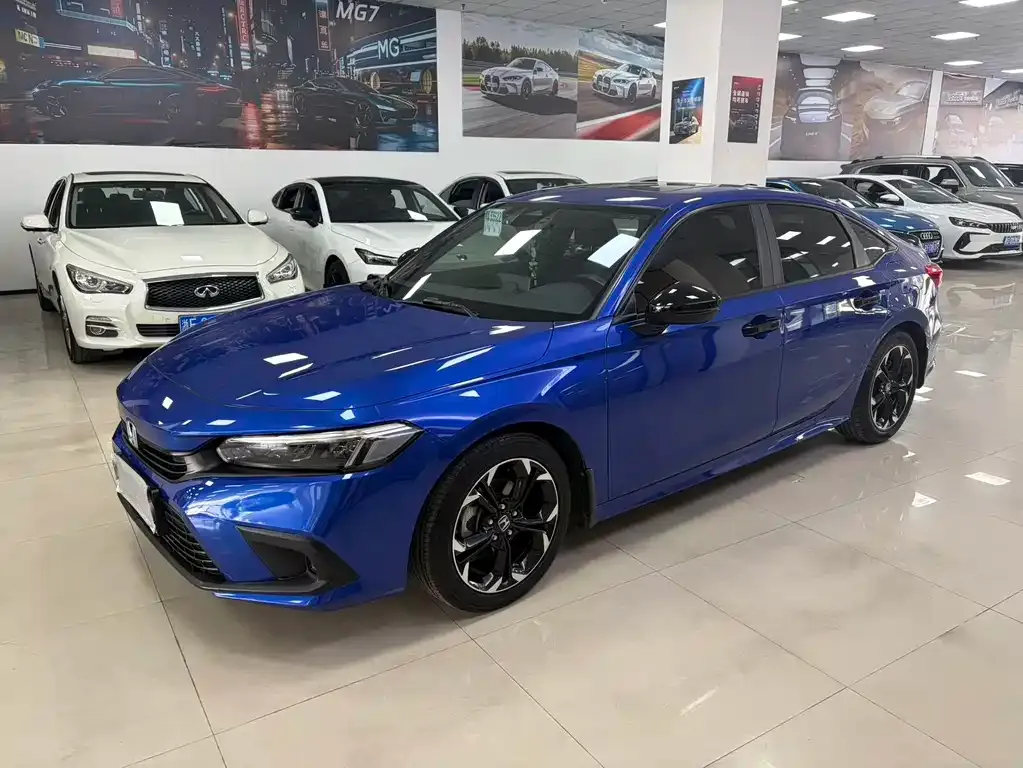 Honda Civic — фото 1
