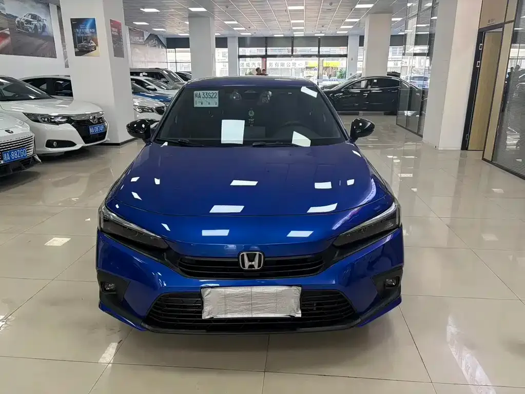 Honda Civic — фото 8