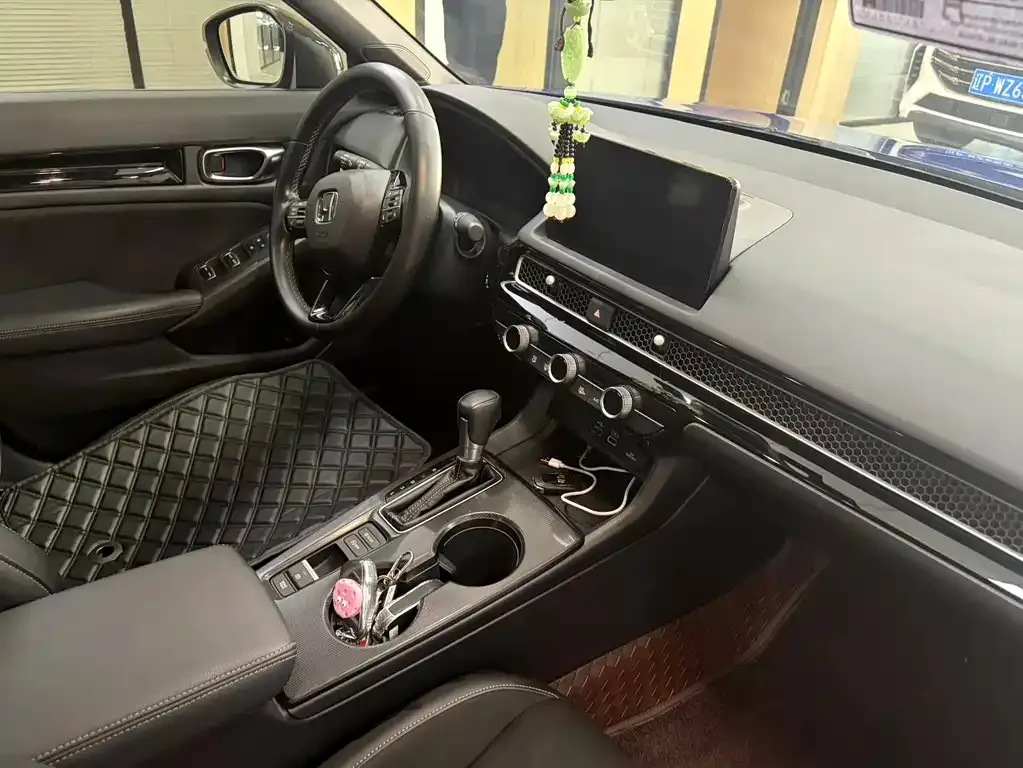 Honda Civic — фото 6