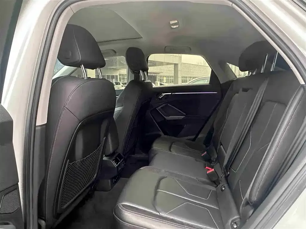 Audi Q3 Sportback 2021 из CN, фото 4