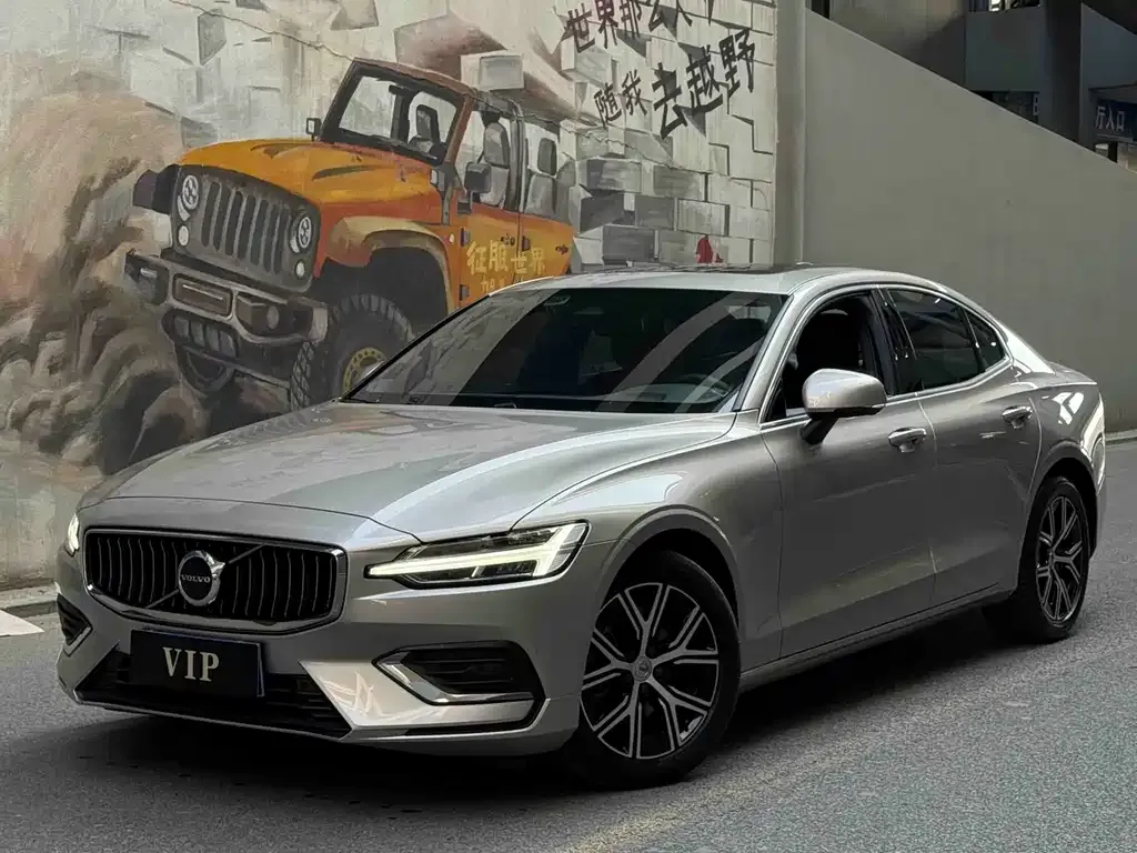 Volvo S60
