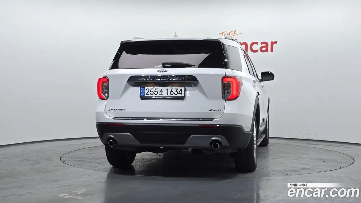 Ford Explorer 2021 из KR, фото 3