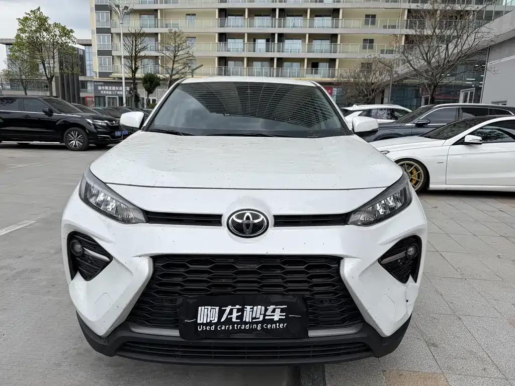Toyota Wildlander — фото 7