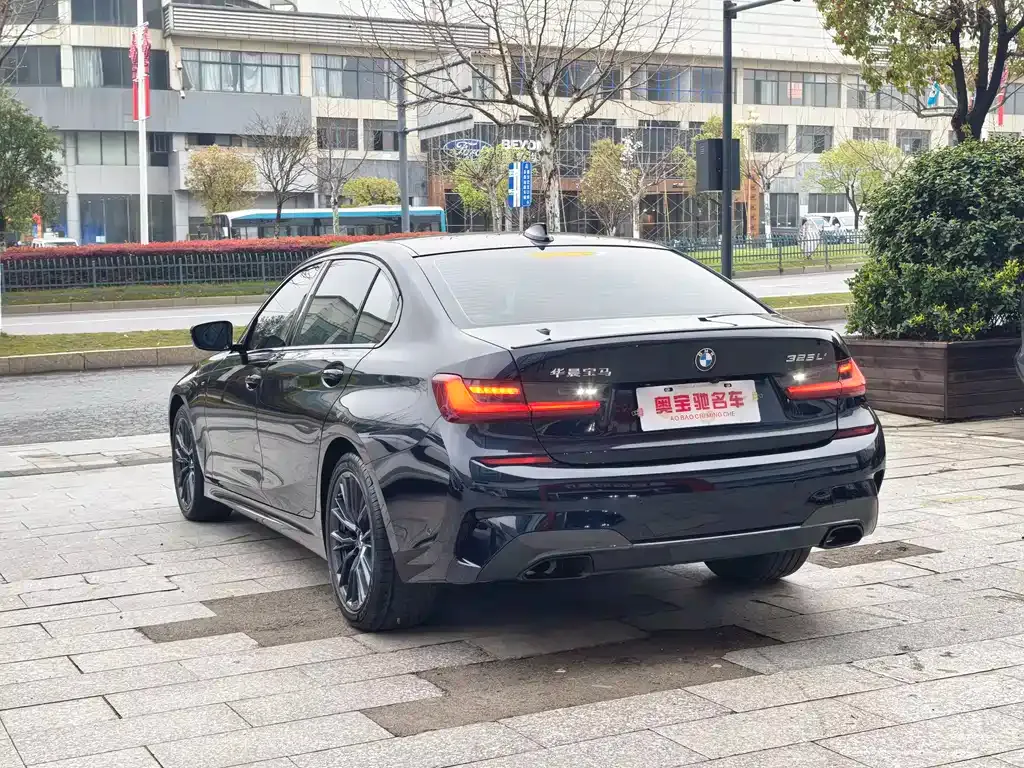 BMW 3 Series 2022 из CN, фото 6