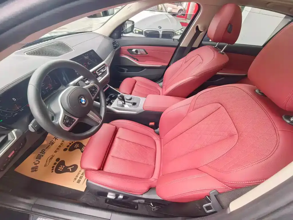 BMW 3 Series 2022 из CN, фото 4