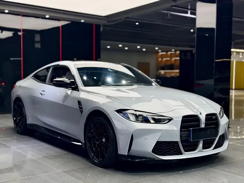 BMW M4 2025 из CN, фото 5