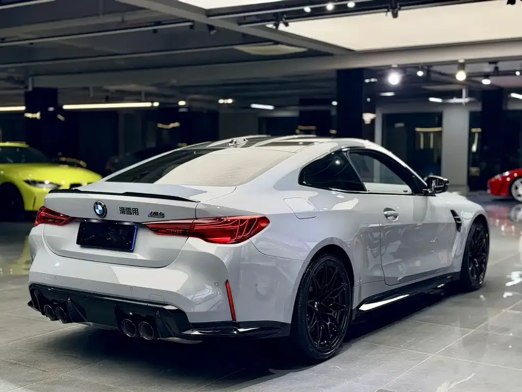BMW M4 2025 из CN, фото 2