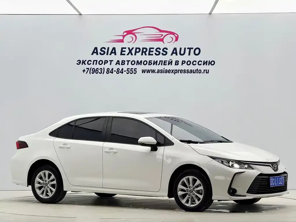 Toyota Corolla 2023 из CN, фото 5