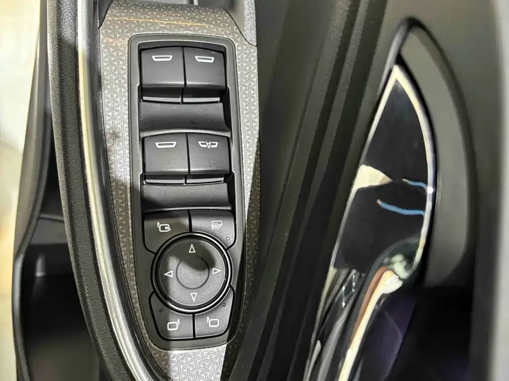 Chevrolet Malibu XL 2021 из CN, фото 6