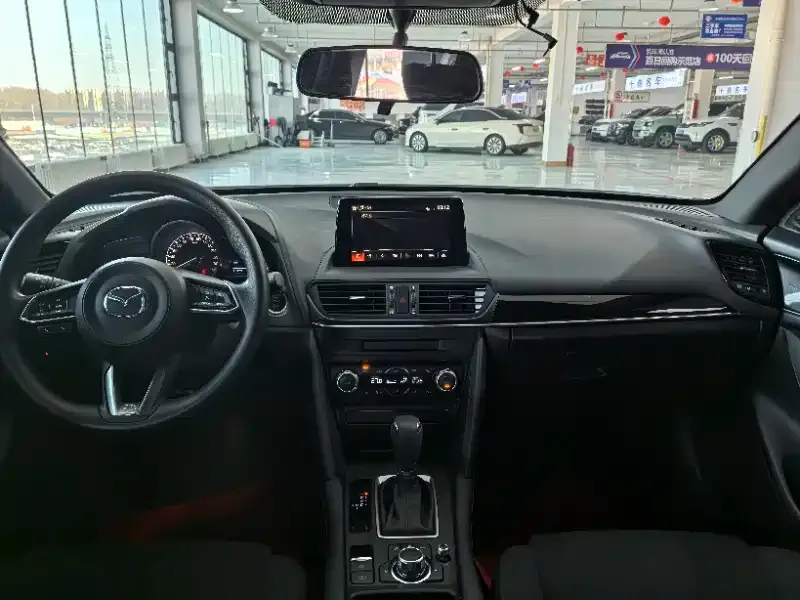 Mazda CX-4 2023 из CN, фото 9