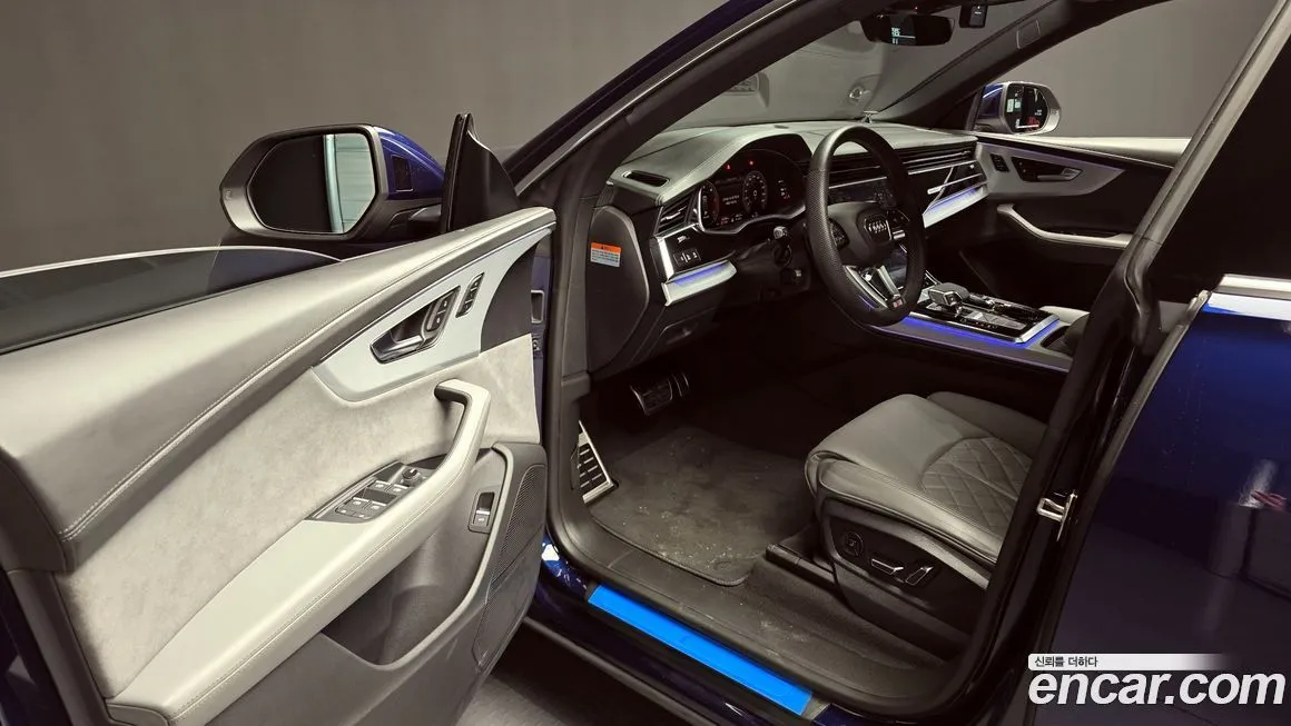 Audi Q8 2021 из KR, фото 10