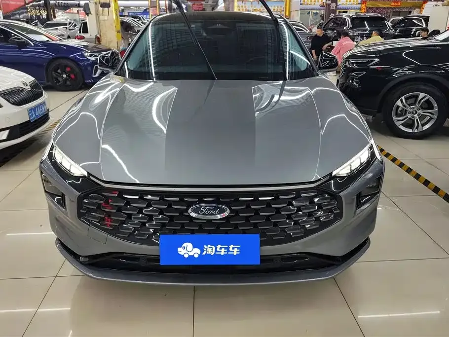 Ford Mondeo 2023 из CN, фото 10