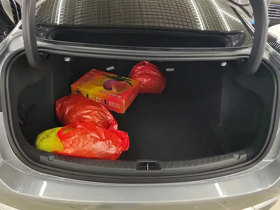 Ford Mondeo 2023 из CN, фото 4