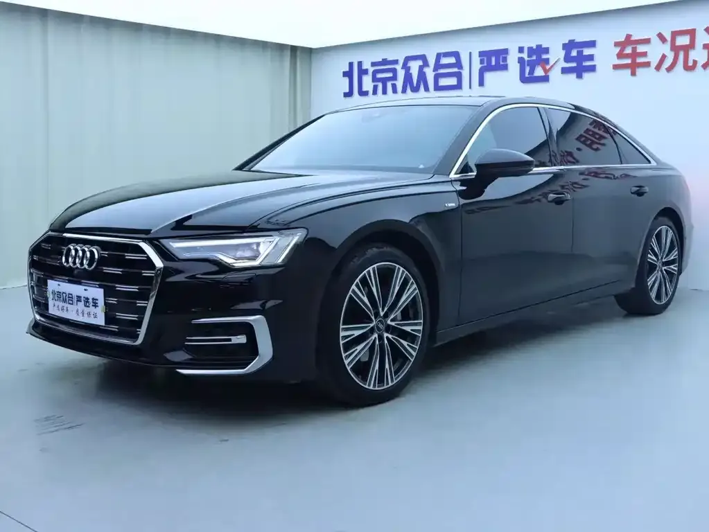 Audi A6L — фото 1
