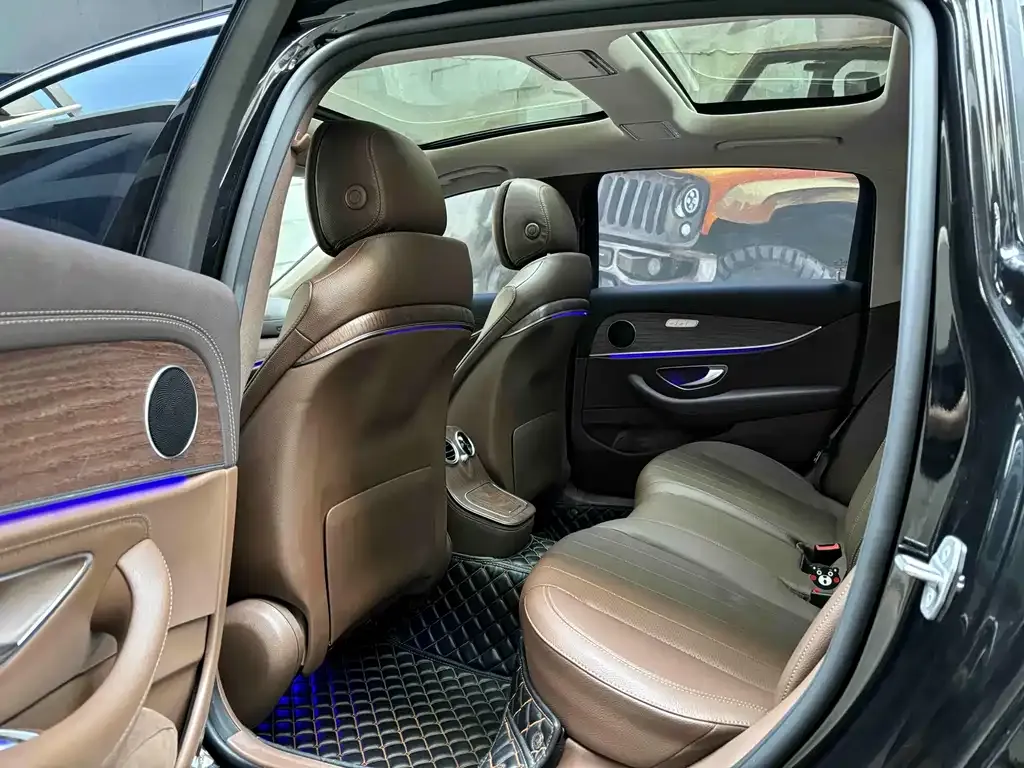Mercedes-Benz E-Class 2021 из CN, фото 5