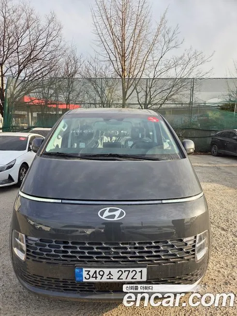 Hyundai Staria — фото 2