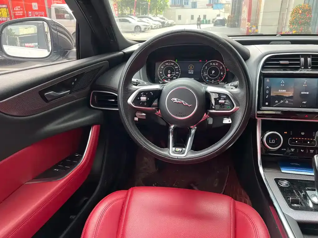 Jaguar XEL 2021 из CN, фото 4