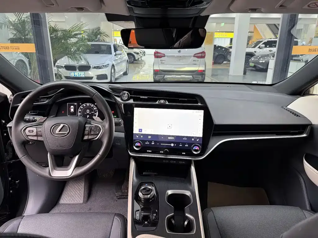 Lexus RZ 2023 из CN, фото 7