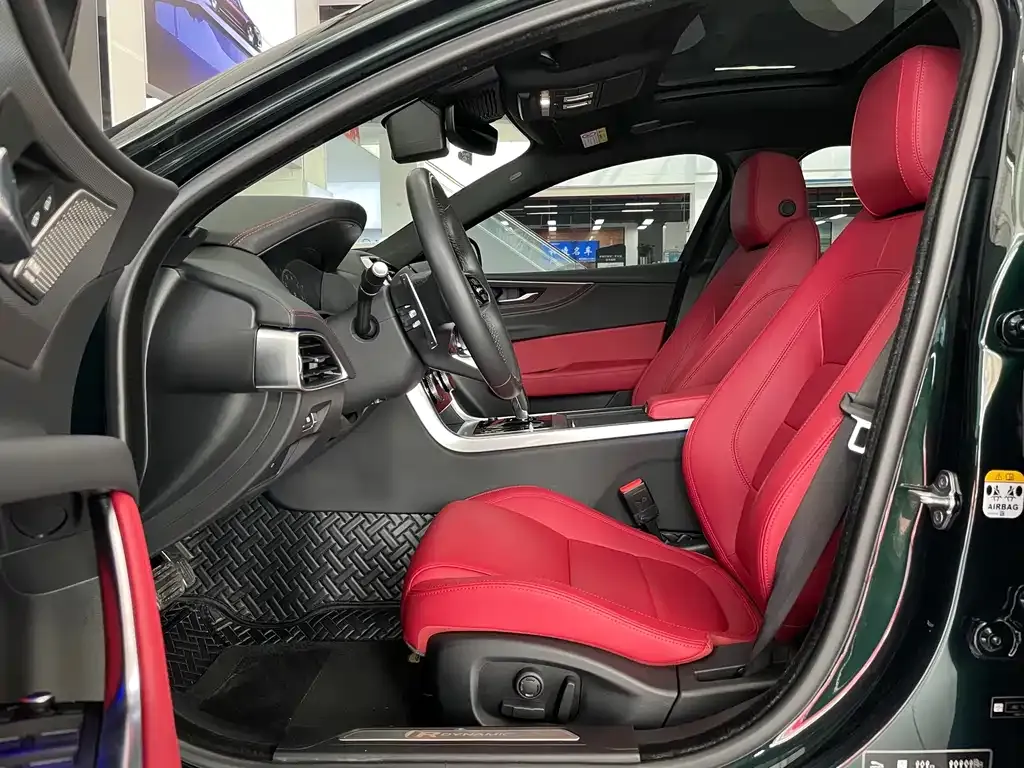 Jaguar XEL 2023 из CN, фото 3