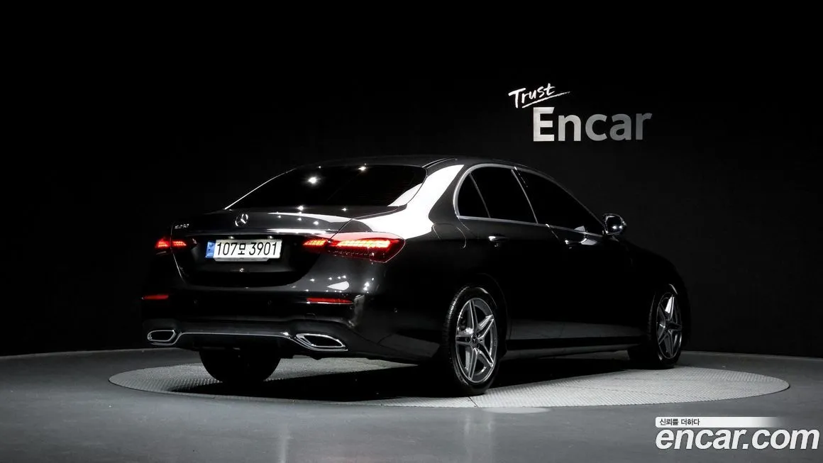 Mercedes-Benz E-Class 2023 из KR, фото 3