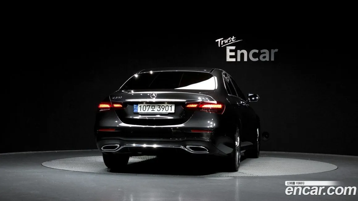 Mercedes-Benz E-Class 2023 из KR, фото 2