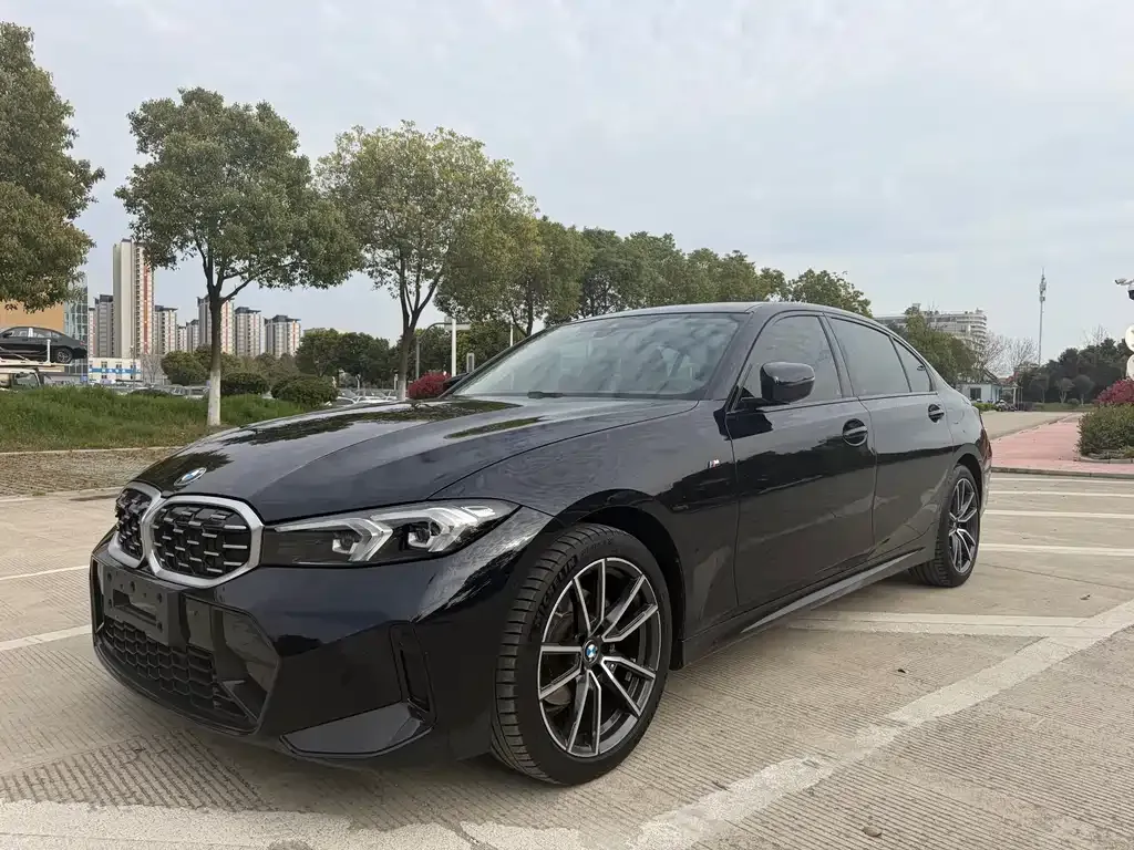 BMW 3 Series — фото 1