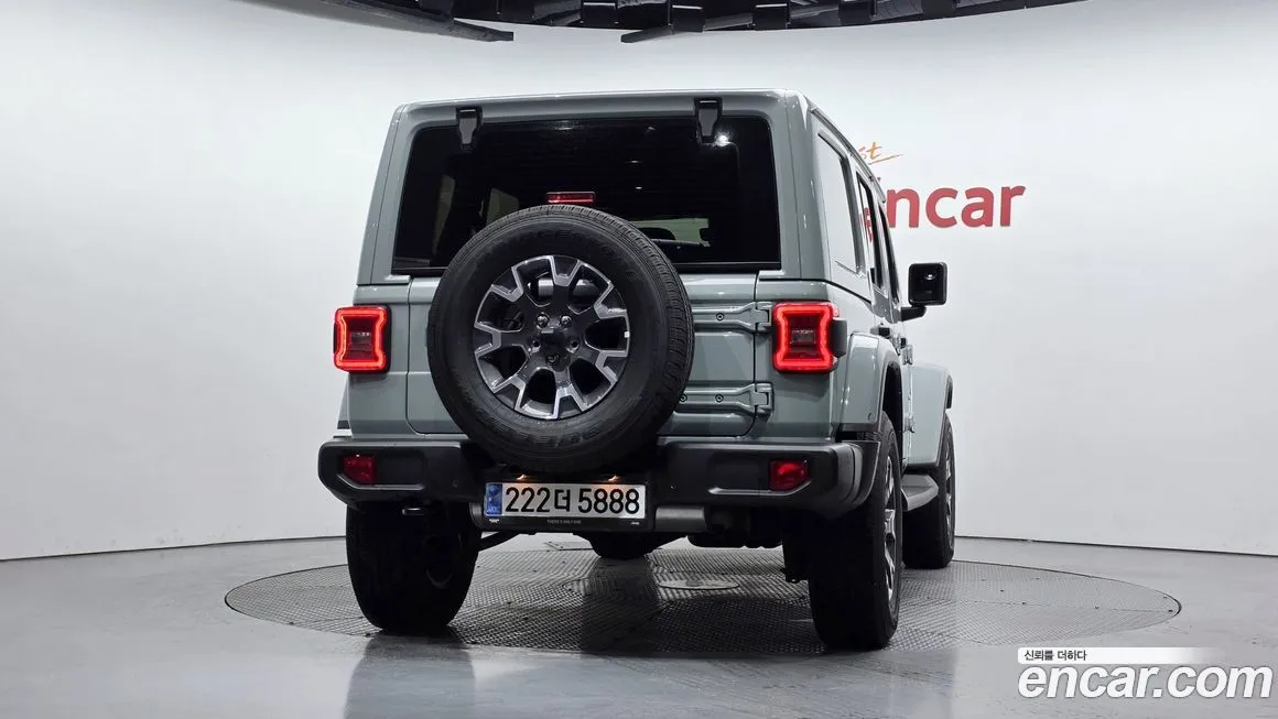 Jeep Wrangler 2024 из KR, фото 2