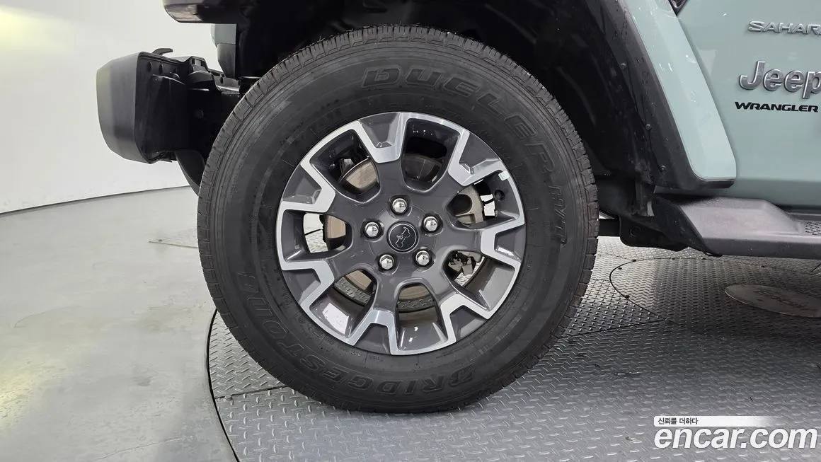 Jeep Wrangler 2024 из KR, фото 9
