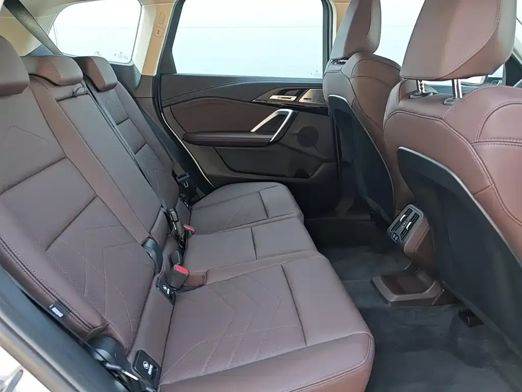 BMW X1 2025 из CN, фото 2