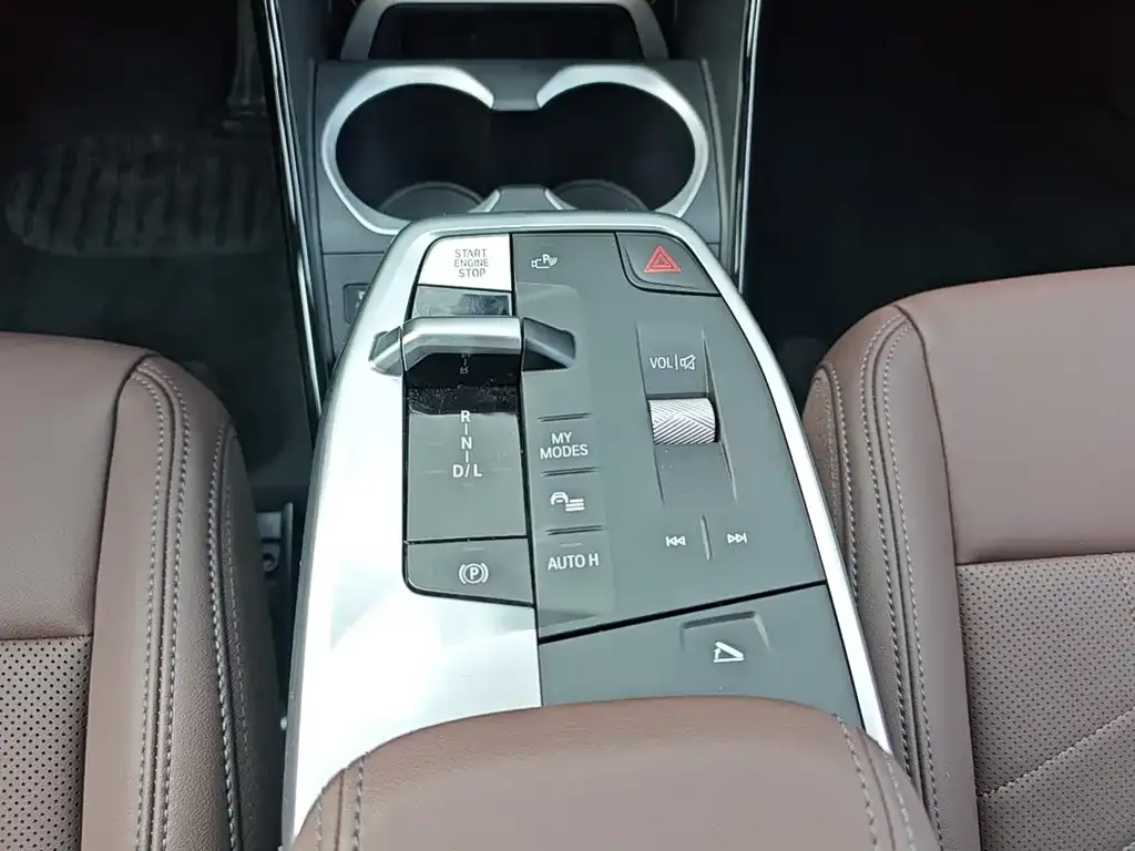 BMW X1 2025 из CN, фото 9