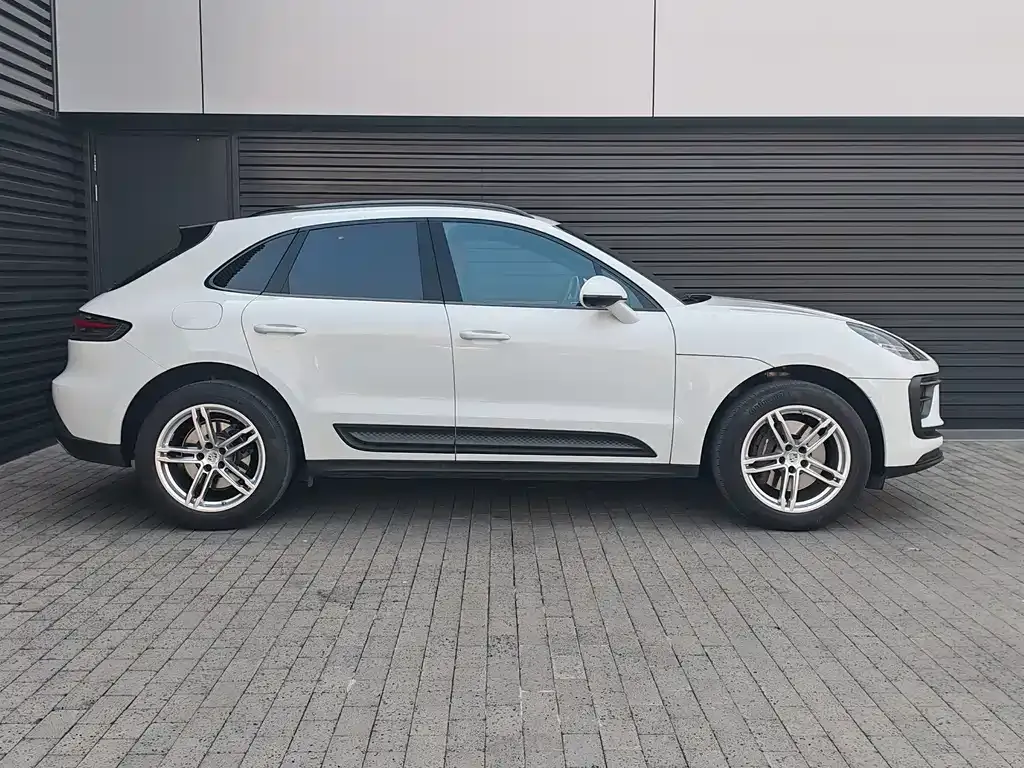 Porsche Macan — фото 4