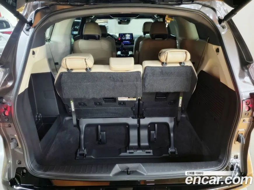 Toyota Sienna 2024 из KR, фото 8